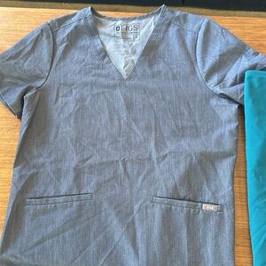 Gray Figs Nurse scrub tops !! ( Teal sold )gray